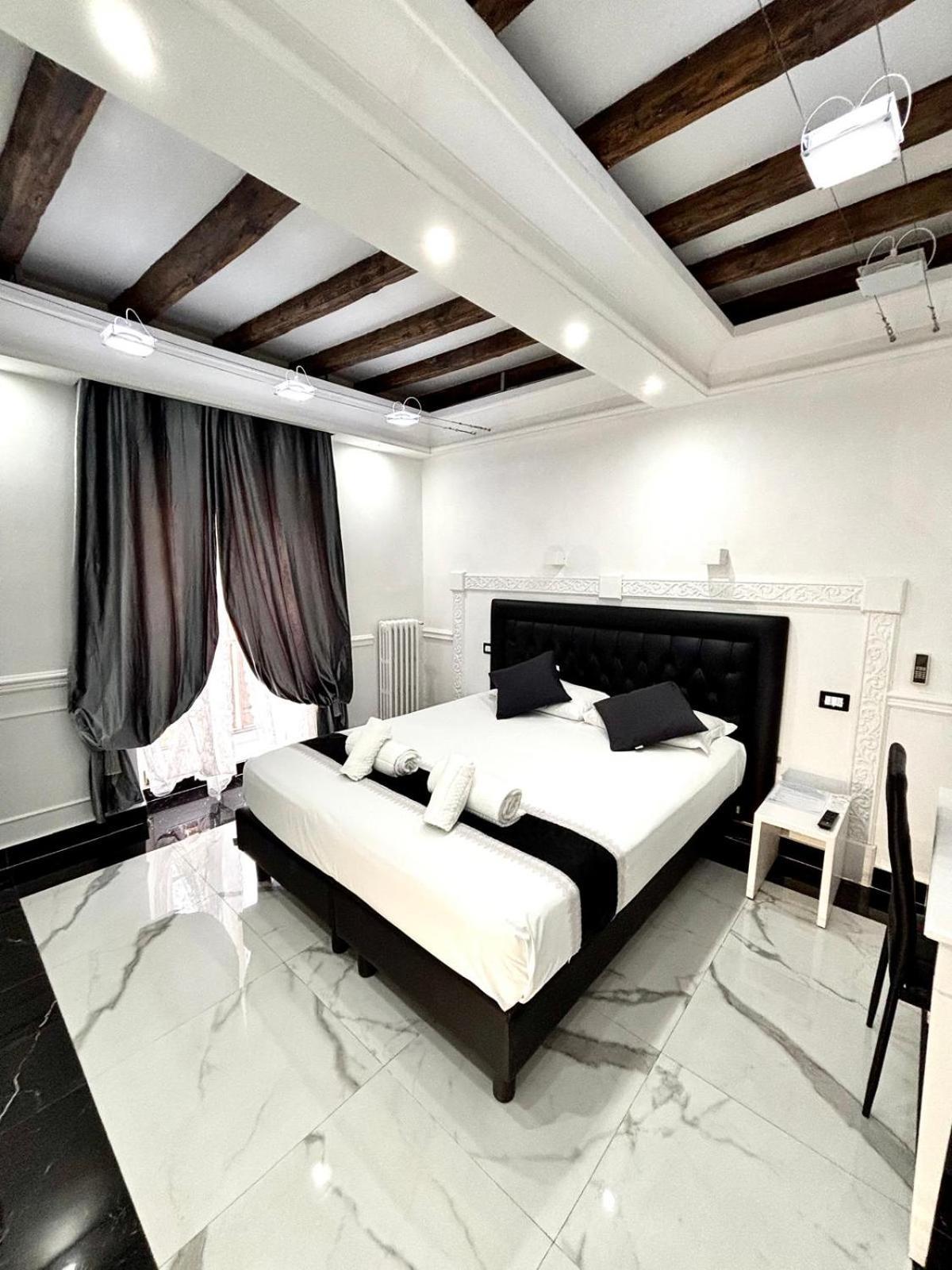 Relais Parlamento Hotel Rome Exterior photo